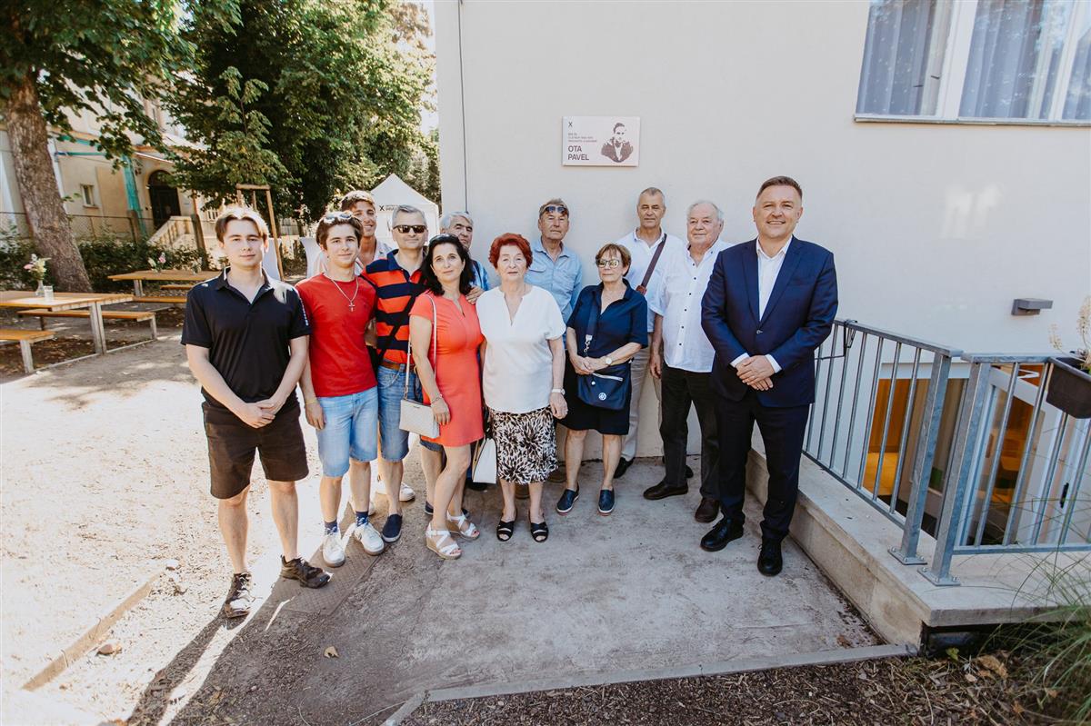 Ota-Pavel.jpg