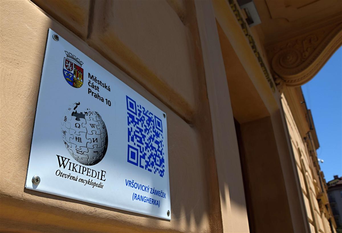 QR_kod_web.jpg